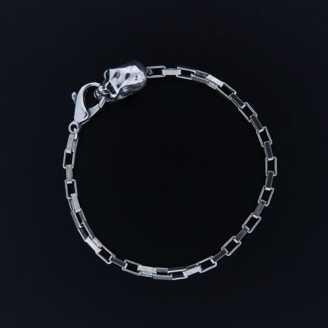 Bracciale argento con teschio